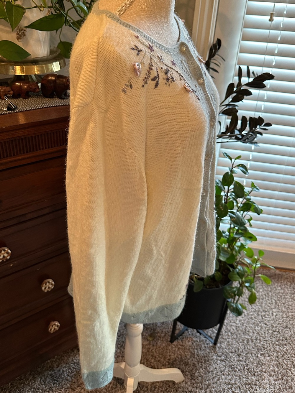 Koret Cream and Light Blue Embroidered Pearl-Button Cardigan - Picture 4 of 9